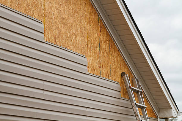 24/7 Emergency Siding Contractor experts in Fombell, PA